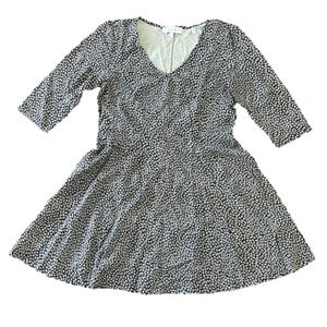 Lark & Ro Women's Three Quarter Sleeve V-Neck Fit and Flare Dress